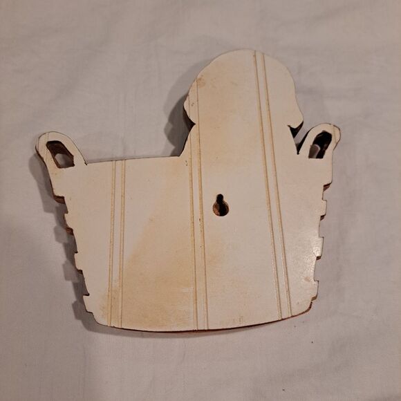 Vintage Puppy in Woven Basket Brown Wall Hanging Intarsia Home Decor Dog Beagle - Picture 5 of 9